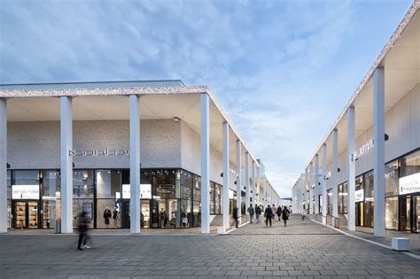 metzingen outlet dior|designer outlet germany.